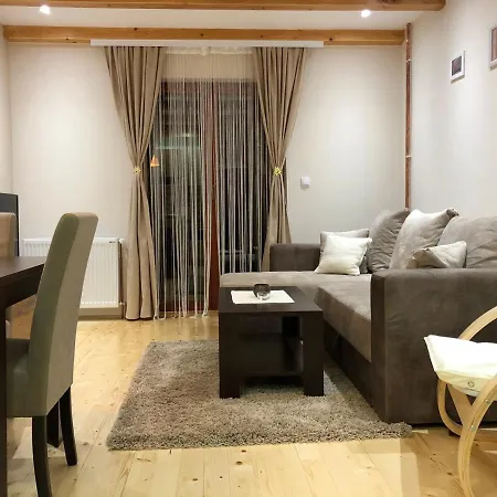 Lodge Sredojevic Kaludjerske Bare