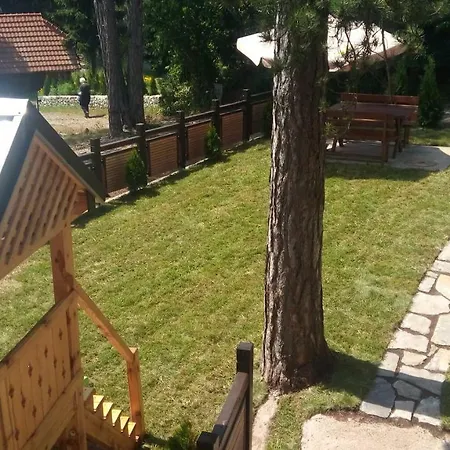 Sredojevic Lodge *